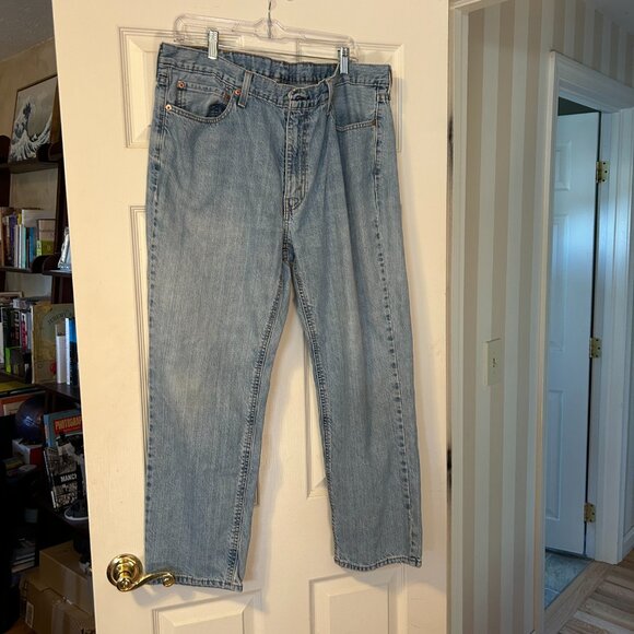 Levi's 541 Denim Straight-Leg Jeans, 38W, 30L - Picture 3 of 8